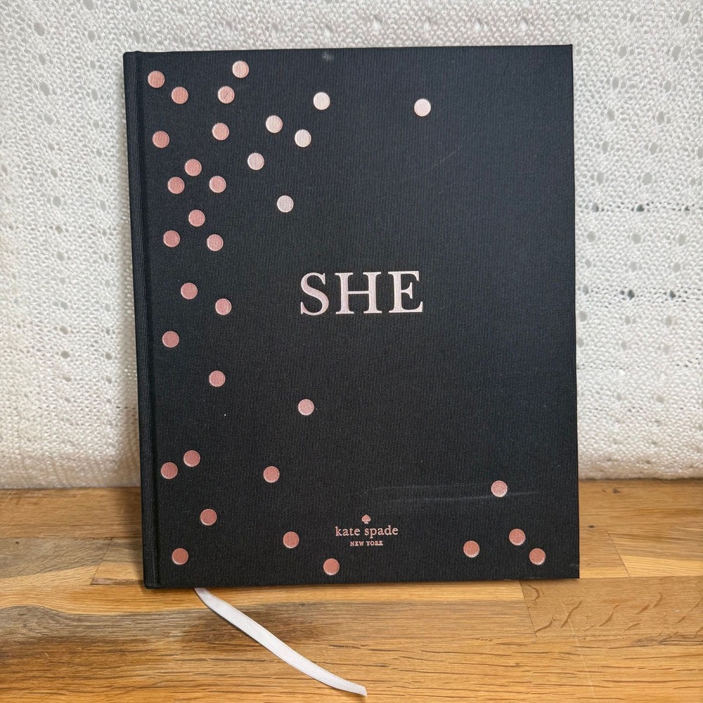 Kate Spade New York: SHE :‎ Muses, Visionaries and Madcap Heroines Book Hardback